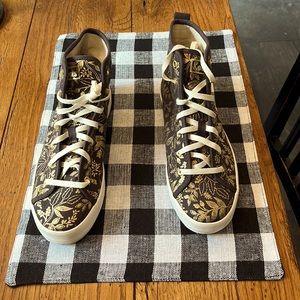 Brown and gold metallic Keds high tops. Size 8, Never worn.